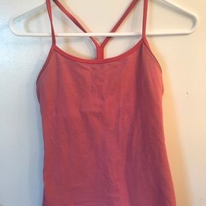 Lululemon top